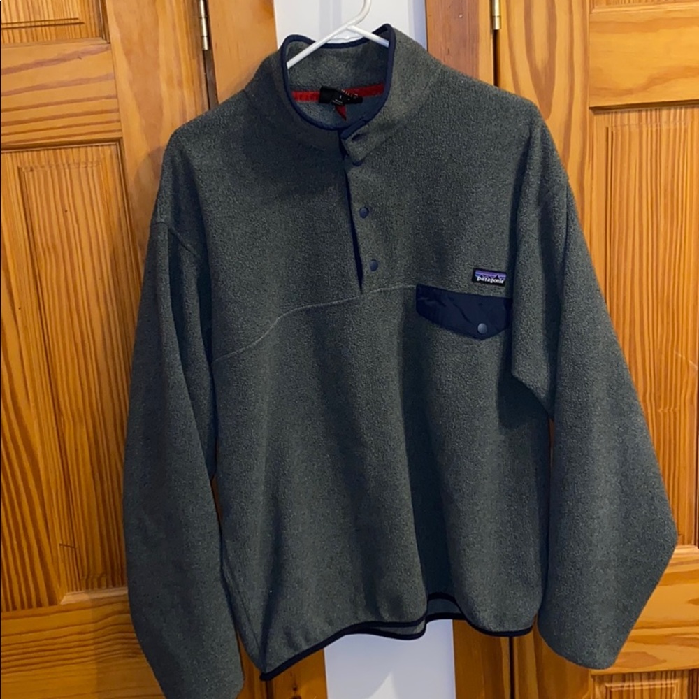 Patagonia sweatshirt